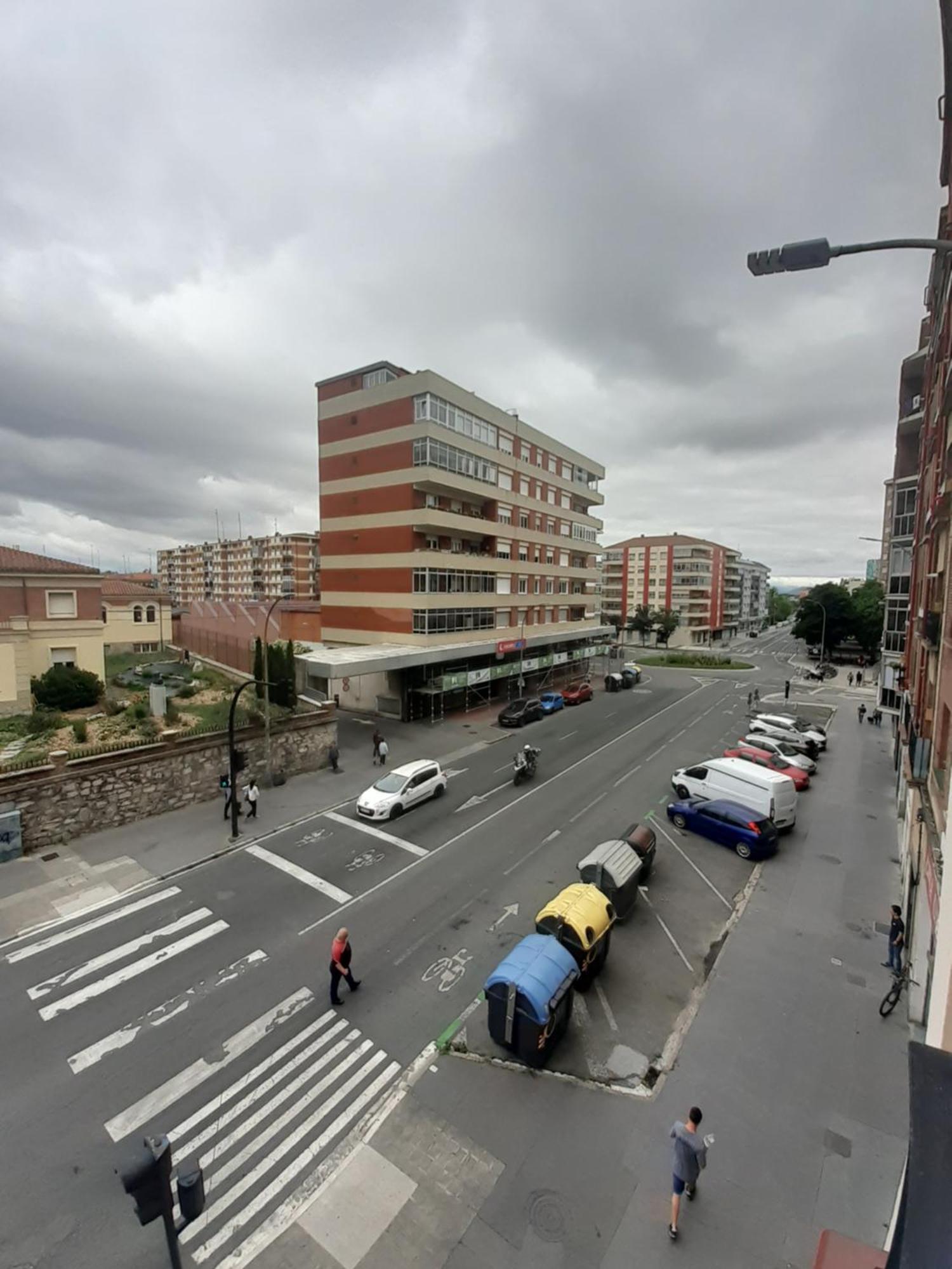 Moderno, Centrico. Perfecto Para Familias. Vitoria-Gasteiz Exterior photo